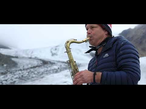 With or without the Glacier - played in the Alps by Mulo Francel & Quadro Nuevo