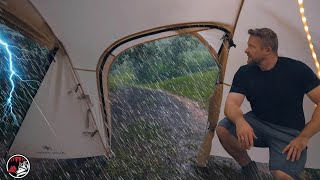 Powerful Storm Attacks - Heavy Rain Camping