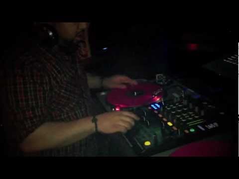 MikiWAR @ Guest House SD (Stingaree)