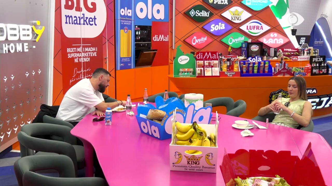 “Janë aq budallenj sa mendojnë që tekstin...”/ Miri diskuton me Juelën: Sa tekste kam bërë në jetë…