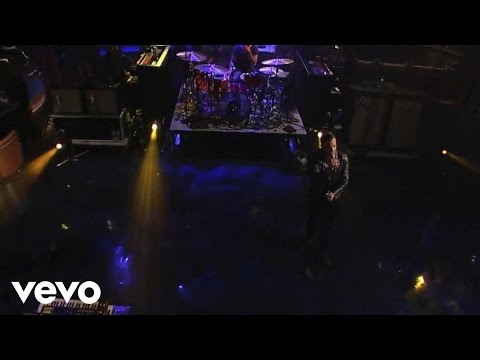 The Killers - Flesh and Bone (Live On Letterman)