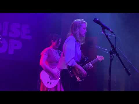 Marika Hackman - I'm Not Where You Are (Live in Oakland 2019)