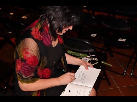 Basia Stępniak - Wilk  Literki