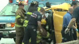 preview picture of video 'OVERTURNED VEHICLE RESCUE'