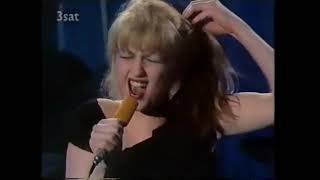 Cyndi Lauper - I&#39;m Gonna Be Strong (Blue Angel Version)