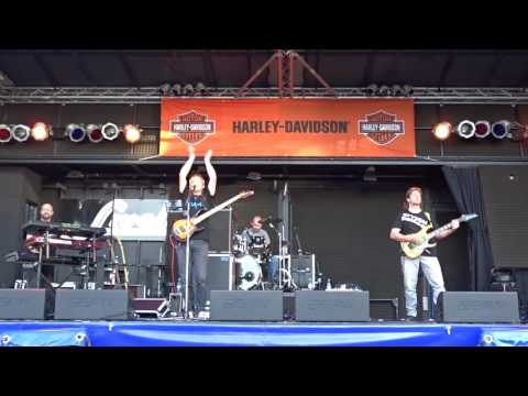 CRYSTAL PALACE Live @HARLEY DOME COLOGNE 2016 – Sleepless