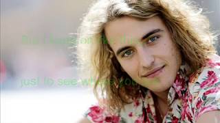 Manel Navarro Keep on Falling cancion en acustico con letra lyrics