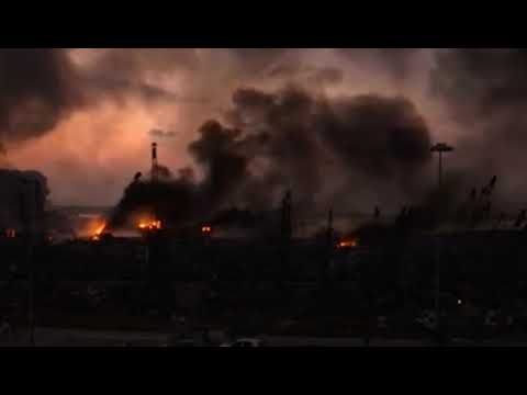 Последствия взрывов в столице Ливана напоминают кадры из фильмов об апокалипсисе