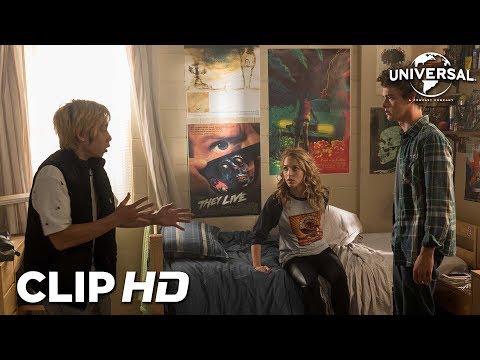 FELIZ DÍA DE TU MUERTE 2 - Clip 1