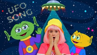 ALIENS! UFO SONG! gameplay video by Brooke Butterfly, 2:28 duration