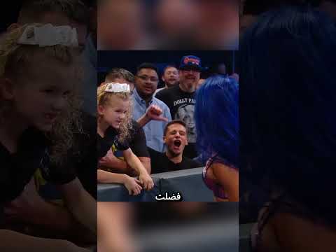 مصارعة استهزأت ببنت قدام أمها