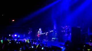 Avril Lavigne Live in Manila 2012
