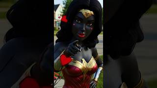 SuperGirl Apresentou sua prima que quer beijar todo mundo!