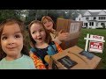 FAMiLY MOViNG DAY!!  Adley Niko and Navey pack up memories for a room switch! new house & the sign