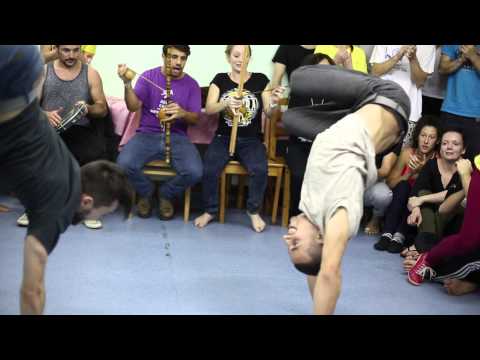 Prof Perna e Inst Gafanhoto. Aqui Na Russia 2014. CDO SPb