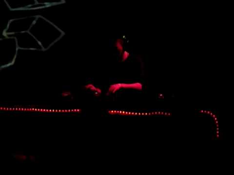 Dave Maxwell @ TUBEKLUB 12.05.2010 « Prankster House »  VJ: C'quence
