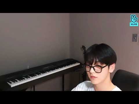 [TXT] “Bye guys! Hi ladies!!” Soobin listening to Nillili Mambo by Block B on his vlive