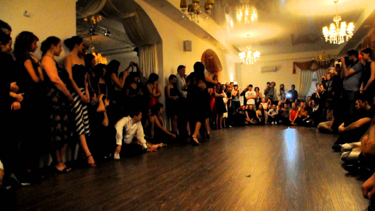 Diego "El Pajaro" Riemer & Belen Giachello, show in Nizhny Novgorod, Russia, 12.11.2011 (1/4)