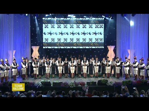 Ansamblul Folcloric Profesionist Cindrelul – Junii Sibiului, la Tezaur folcloric  (@TVR1)