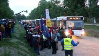 preview picture of video 'Préparation de la sécurité pour le départ des bus'