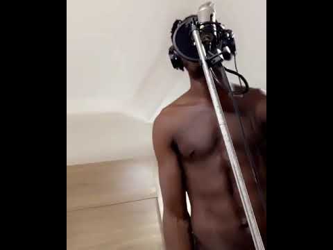 Latest freestyle by naira marley