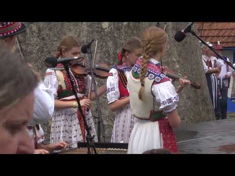 Pořad v Kuželově ,,ROK PODE MLÝNEM", č.3 (DFS Krahulíček) / Horňácké slavnosti 2019