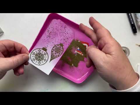 Day 18 of 24 days of tags 2021 - Baubles