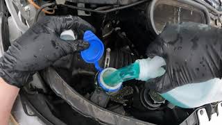 Windshield Washer Fluid Doesn't Come Out Ford Transit 250