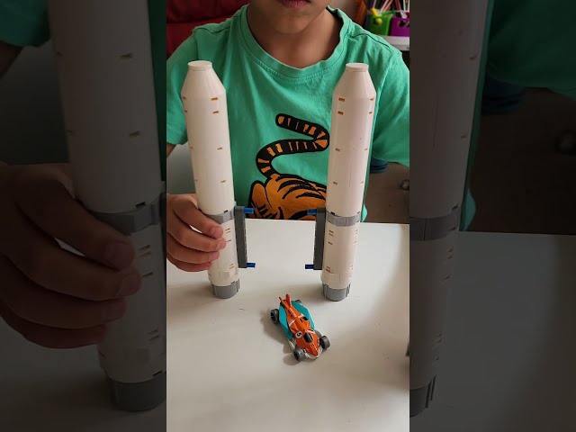 Vídeo relacionado con Herenear Cohete Espacial Juguete, Juguetes de Transbordador Espacial, Exploración de Marte Espacial con 2 Astronauta, Juegos Educativos de Ciencias para Niños 6 7 8 9 10 11 12 Años