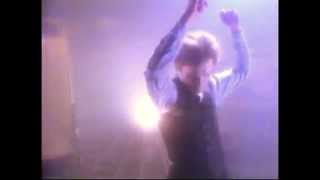 Musik-Video-Miniaturansicht zu Dancing Like A Gun Songtext von John Foxx