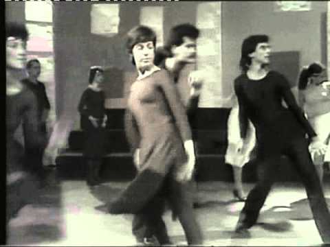 Simo Lazarov - UFO movement 1981 with Stefka Onikyan & MEI rock ballet