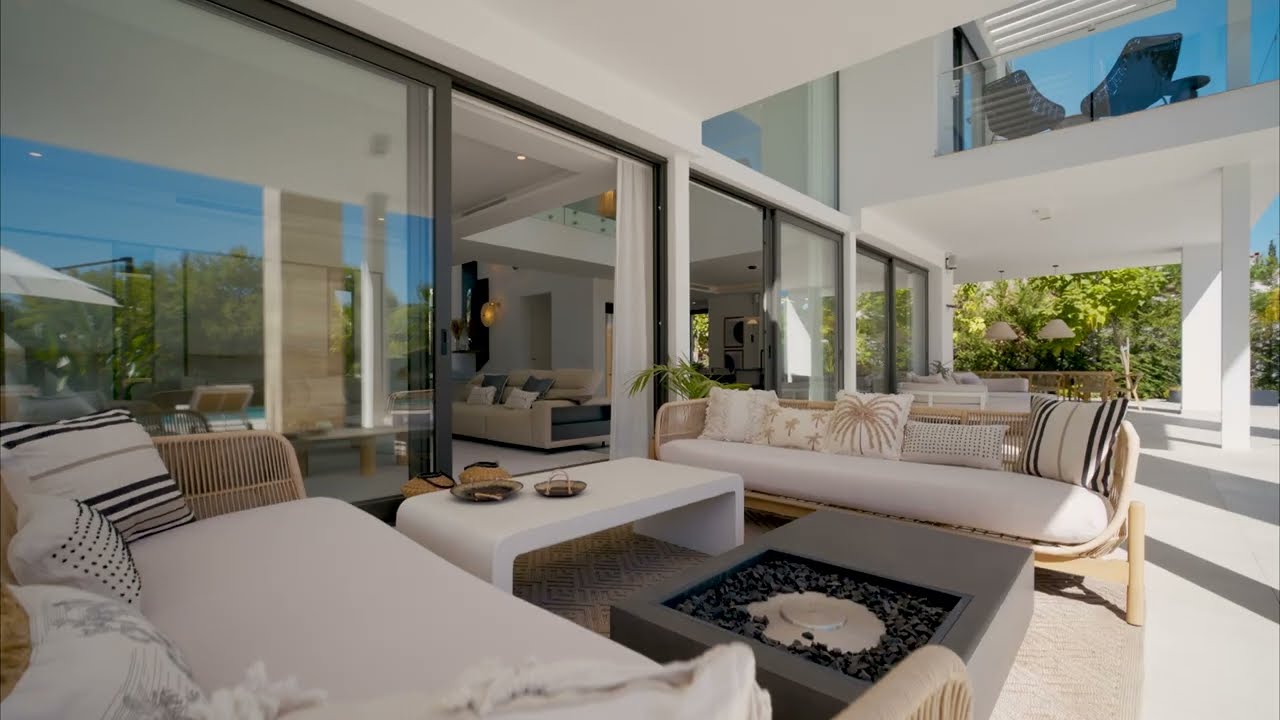 Villa zum Verkauf in Altos de Puente Romano, Marbella Goldene Meile