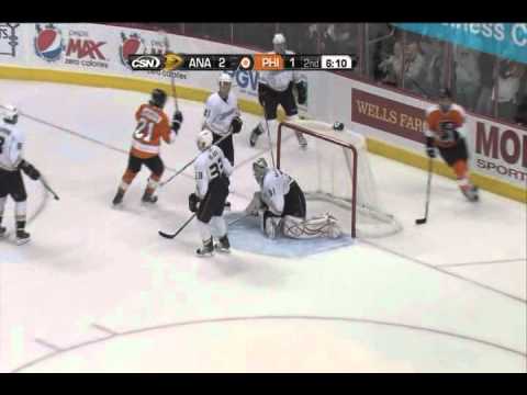 Claude Giroux  scores vs the Ducks - 10-21-2010