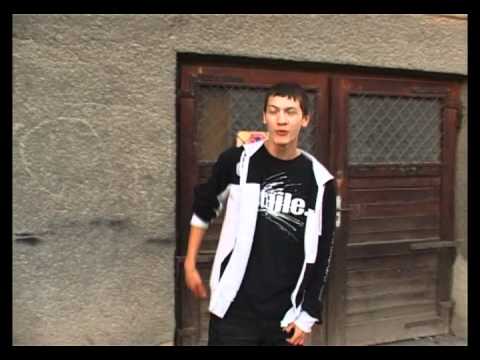 McHh - Saracia ( Videoclip oficial - 2010 )