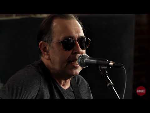 David Surkamp of Pavlov's Dog "Julia" Live at KDHX 11/04/17