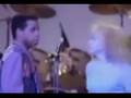 Cyndi Lauper Iko Iko Live Paris