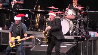 Bruce Springsteen "Santa Claus is Coming to Town" Glendale, AZ 12-6-12