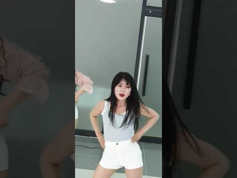 200620 [마마무/HIP] [아이즈연지/HIP] 댄스팀아이즈-연지 아이즈 EYES #한국기업우수상품전시관오프닝 @아트코리아방송영등포오픈기념식