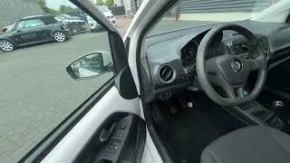 Купувам оштетен aвтомобил Volkswagen Up! 1.0 BMT move up! - Слика 4 | Autoline MK Оштетен aвтомобил Volkswagen Up! 1.0 BMT move up! | Слика 4 - Autoline