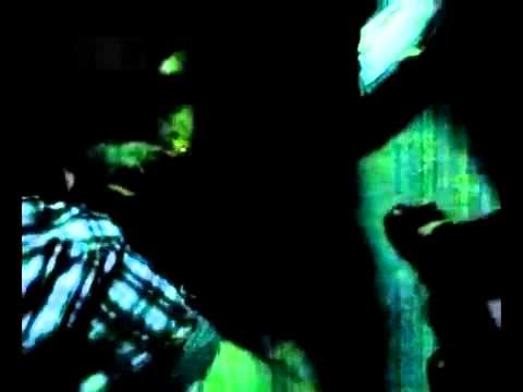 تفريق مظاهرة مسائية وسقوط جريح برصاص الأمن في صلاح الدين في محافظة حلب