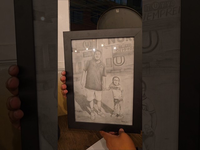 Vídeo relacionado con Cuadro Personalizado con tu foto caricaturizada 20x20 cm - Pasamos tu foto a caricatura en lienzo - Retrato en Lienzo de tu retrato a dibujo animado - Regalo Original - Decoración Personalizada Hogar