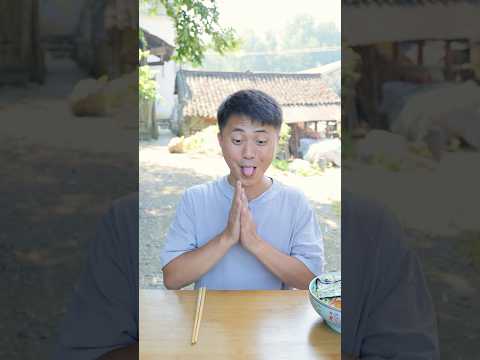 The beggar turned the food they didn’t want into sushi😂 #funny #food