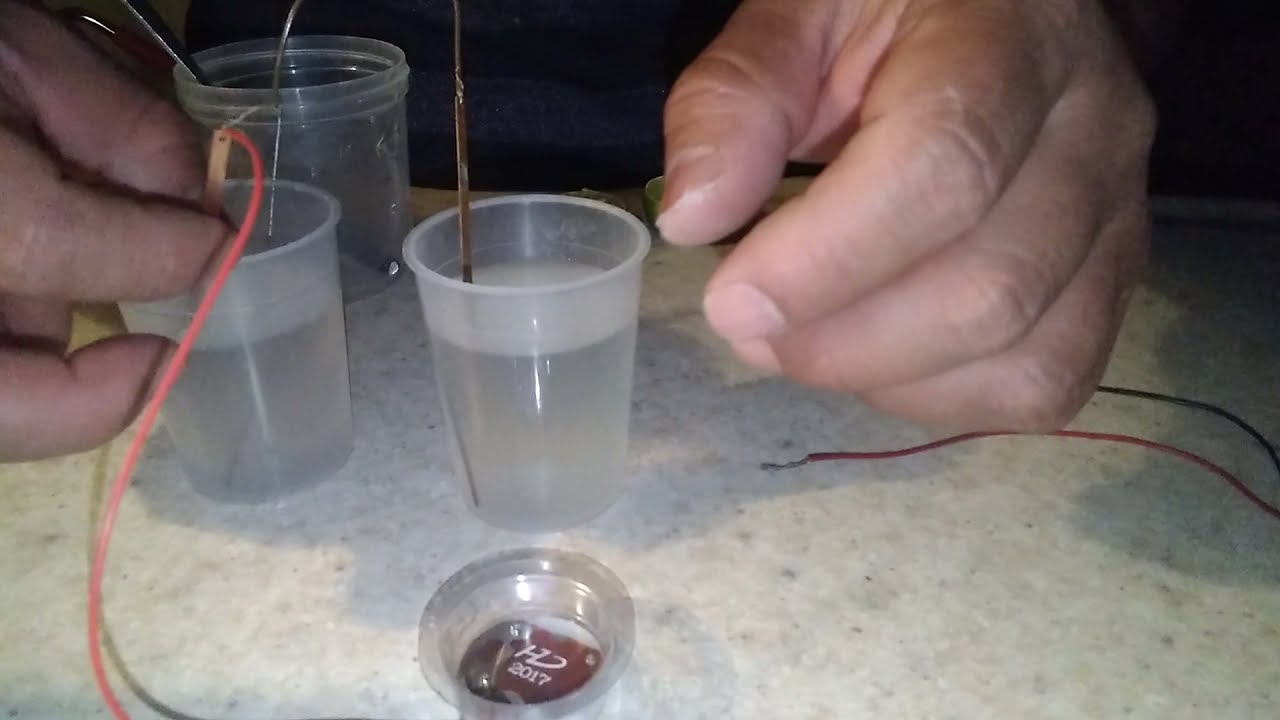 Óxido-reducción: Cómo prender un foco LED con tierra