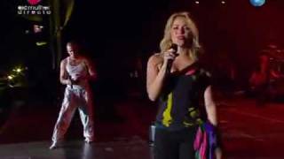 Shakira y Calle 13 Mi Gordita (Rock In Rio Lisboa 2010)