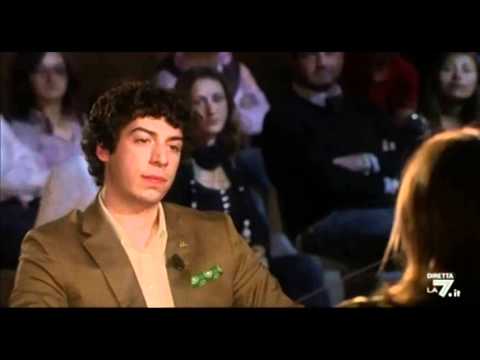 Renzo Bossi a Le Invasioni Barbariche (01/10/2010) - Parte 1/3