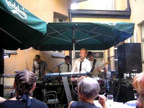 Osmo Ikonen - Better Than Reality, @ Tornin piha