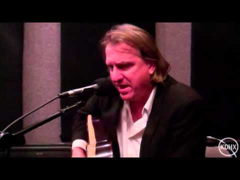 Ellis Paul "Woody Guthrie, Working Man" Live at KDHX 12/8/12