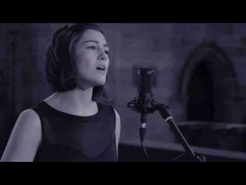 Leonard Cohen / Jeff Buckley - Hallelujah (Hannah Trigwell live cover)