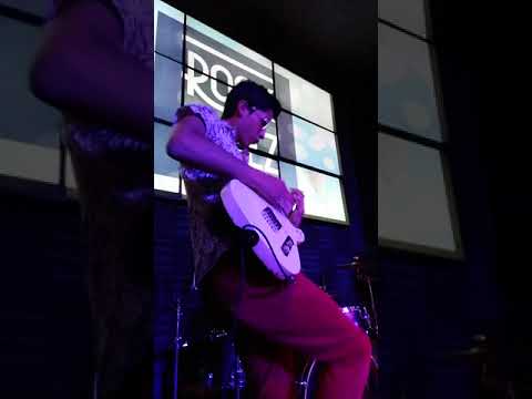 PRÍVATE IDAHO - TRIBUTE A B52'S (YO SOY) PERÚ