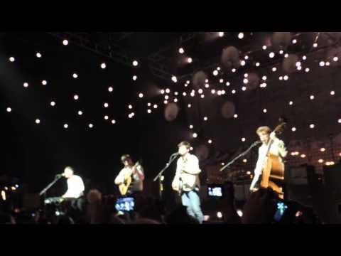 Mumford & Sons - Little Lion Man (Live @Le Bikini, Ramonville/Toulouse, France, 19/03/2013)